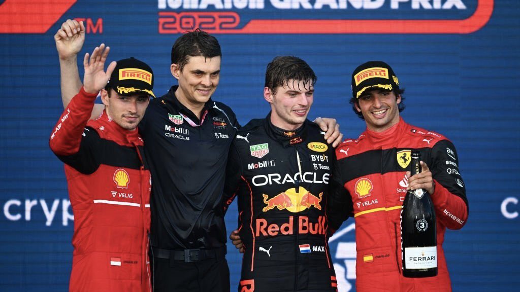 mundosainzbr's tweet photo. 🏆 | MAIS UM PRA CONTA! 

No #MiamiGP, Carlos Sainz conquistou o seu 9º pódio na Fórmula 1, sendo esse o 7º com a Ferrari.

ORGULHO! @Carlossainz55 ❤️

#CarlosSainz #F1 https://t.co/pJ9OjtCpbY