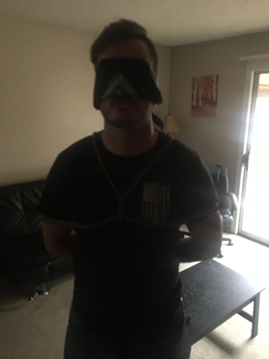 lthrpunkrock's tweet photo. That's right boys, I'm officially back to bondage

#bondage #gaybondage #bdsm #countryboy #mascsub #gaybdsm #kink #kinky #gaykink #gayfetish #fetish #ropedup #rope #shibari #gayshibari #gayrope  #rope #dominant #master #sir #sadist #masochist #sub #ropedom #ropetop #lthrpunkrock https://t.co/GORAnijhHC