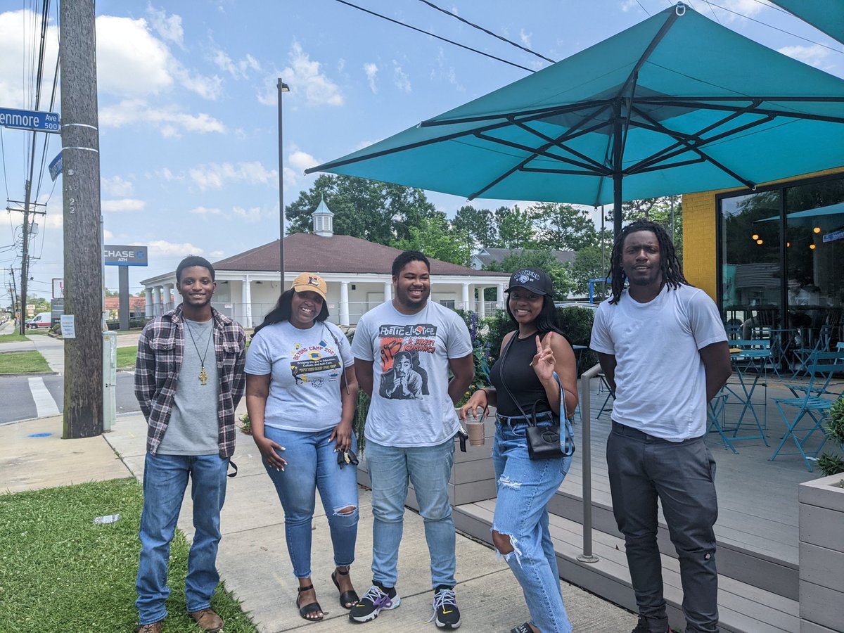 This past Saturday we had our last general body meeting of the semester! We had a blast and enjoyed some delicious coffee. Till next time! 💙💛 #SUBR