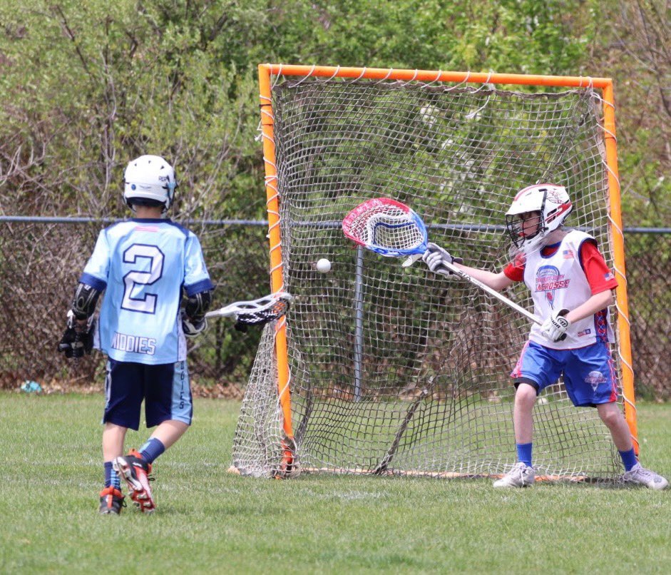 DracutLax's tweet photo. U13 playing hard against Tewksbury. #dracutlax #mbyll #lacrosse https://t.co/g4SGzuOhKc