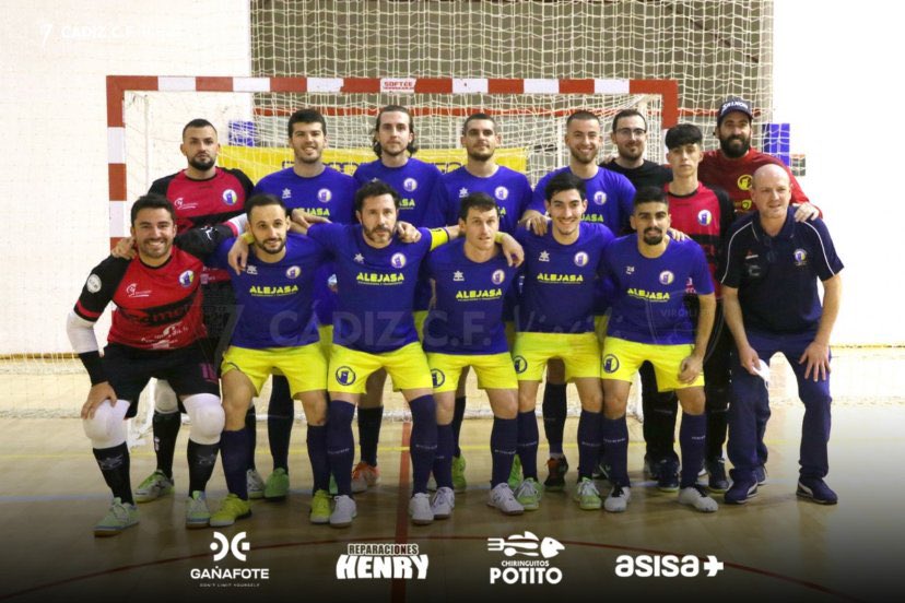 12DTO's tweet photo. 2021/2022
End of my first season back in 🇪🇸 I came over here to learn and feel uncomfortable and did that 100%. Realised how quickly dream venues can become places of nightmares but got to live all of this with this incredible (small) group of people who I will never forget (1/4) https://t.co/oqmqFWtHr8
