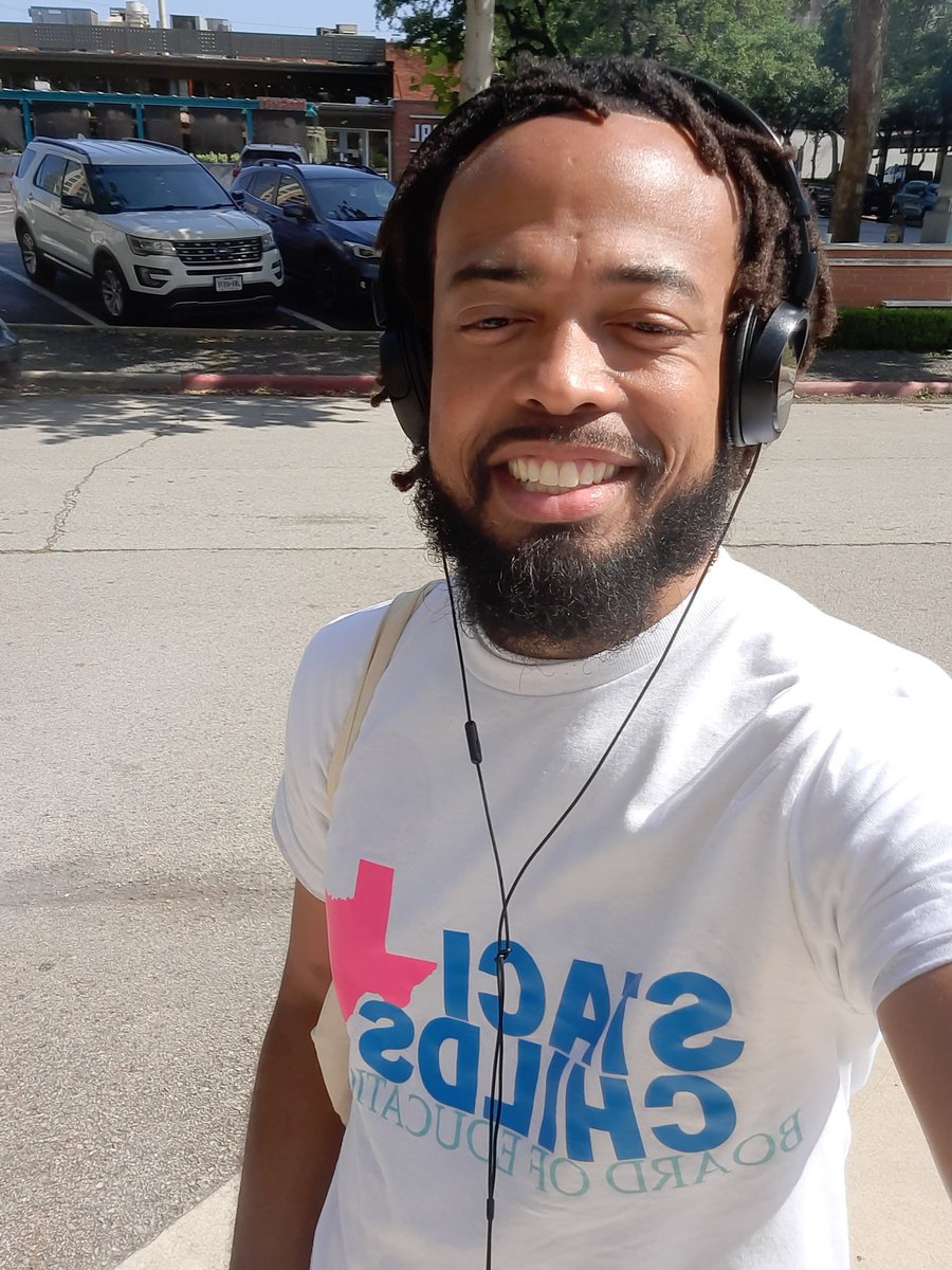 suspenderjones's tweet photo. Out ensuring that the People know to #Commit2Vote for @StaciforTexas 😁

Early Voting: [May 16th-20th]
Election: [May 24th]

#ChildsForTheChildren #TXSBOE 📣🖤 https://t.co/yvY1LkUeMp