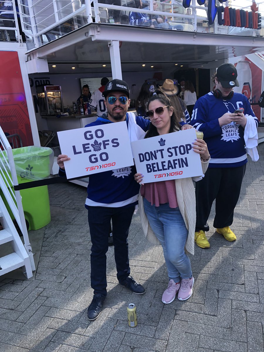 TSN1050Radio's tweet photo. Fans getting ready to cheer on the @MapleLeafs at #MapleLeafsSquare https://t.co/sHklZf7uZz