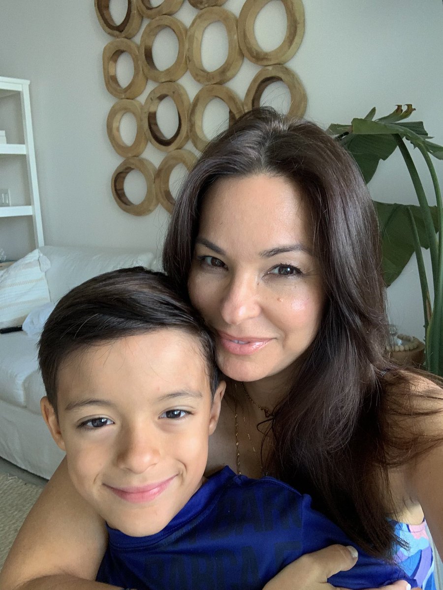 BettyBergnes's tweet photo. Growing up to fast for me.
Anyone out there know how to stop the clock?? #dylanlee #mothersday2022 💙 https://t.co/j8R6EYD5Fl