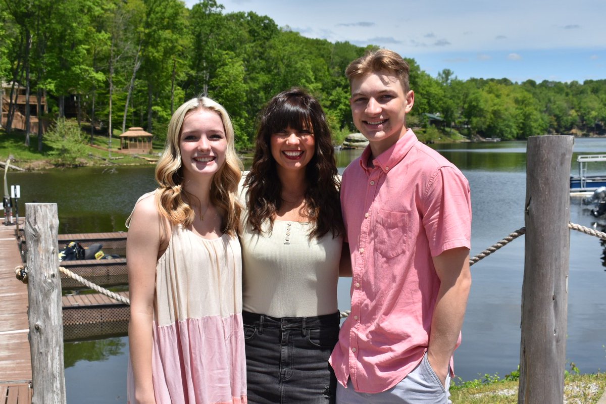 charity lovell tweet media