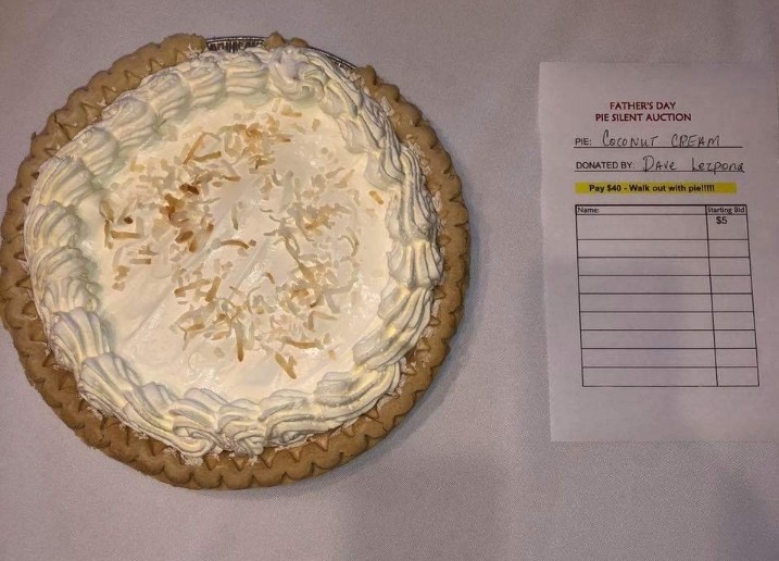 pcusabingewatch's tweet photo. North Presbyterian #LaCrosse #Wisconsin in June 2020
Coconut Cream Pie
$40 bid on this pie automatically wins. 
#nationalcoconutcreampie 🥧 
#pieauction #pie @Presbyterian #pcusa #Presbyterian #Presbyterianchurch @GAModerators https://t.co/kbZ3adTTtE