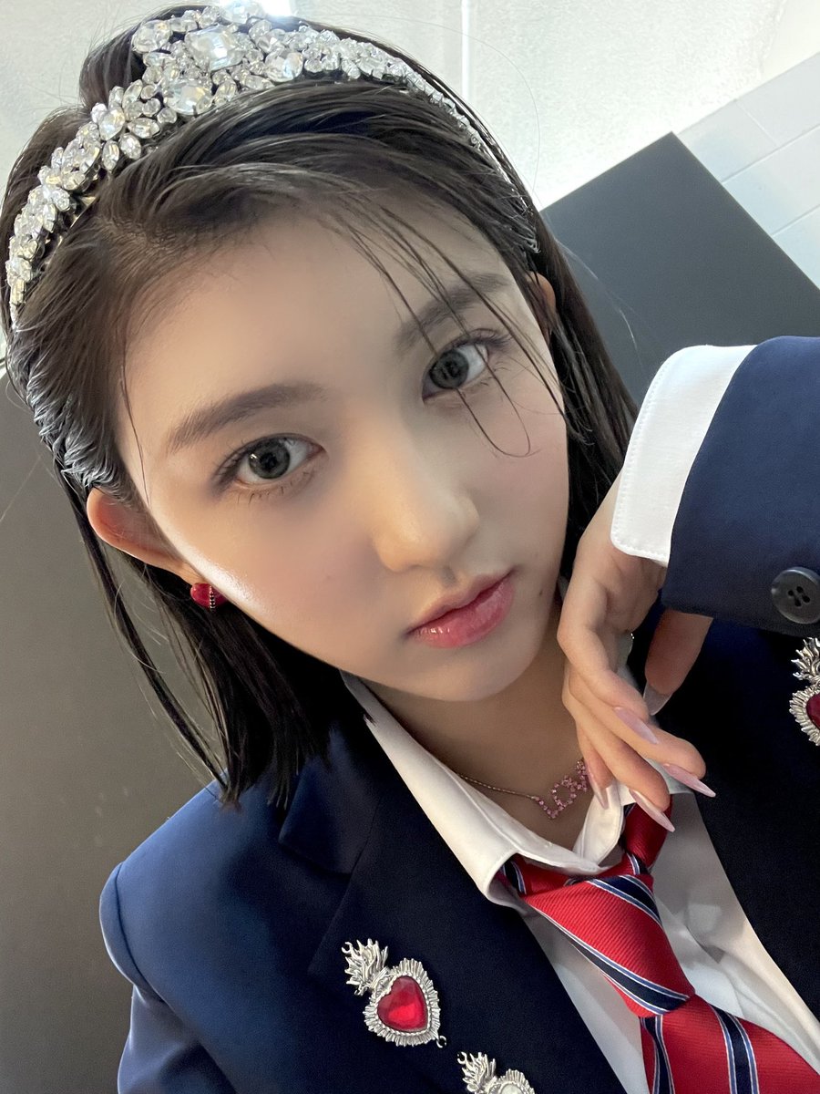 caewsn's tweet photo. ⠀⠀⠀
Dive who always touch our heart 💙 
Have a good night 😴😴
⠀⠀⠀ https://t.co/q3sdrQcWVO
