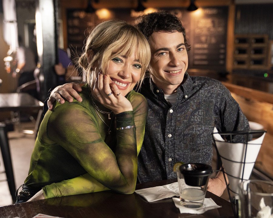 ImLizzieM's tweet photo. It still breaks my heart that we were robbed of the Lizzie McGuire revival series because Disney+ wanted it to be a family friendly show and for it not to explore any adult themes 💔 https://t.co/gpDZ6Y2JBx