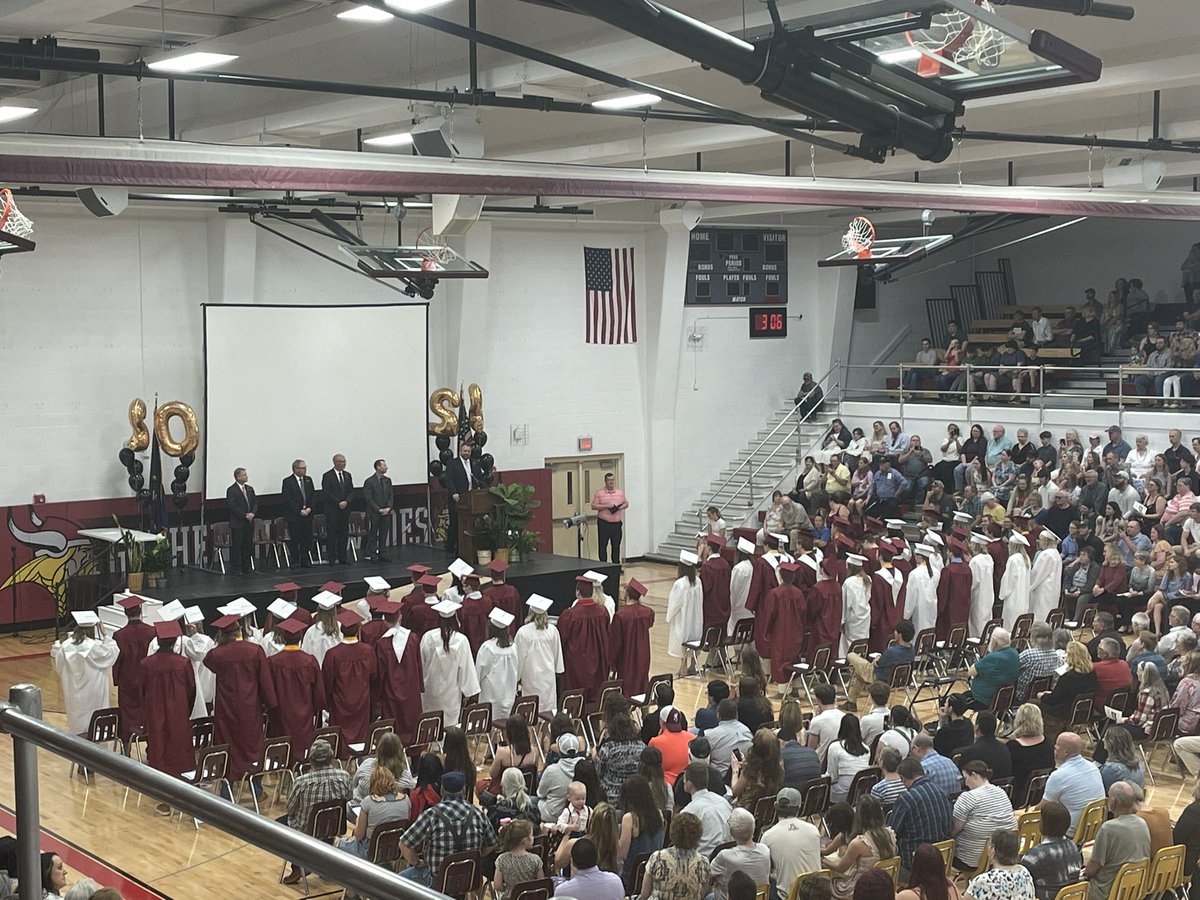 SwedesAD's tweet photo. Congratulations to the Class of 2022!  Thank you all for your hard work and dedication the past 4 years!  We wish you all the best of luck!  @GBurgSwedes #GoSwedes https://t.co/kIaCUhOpM3