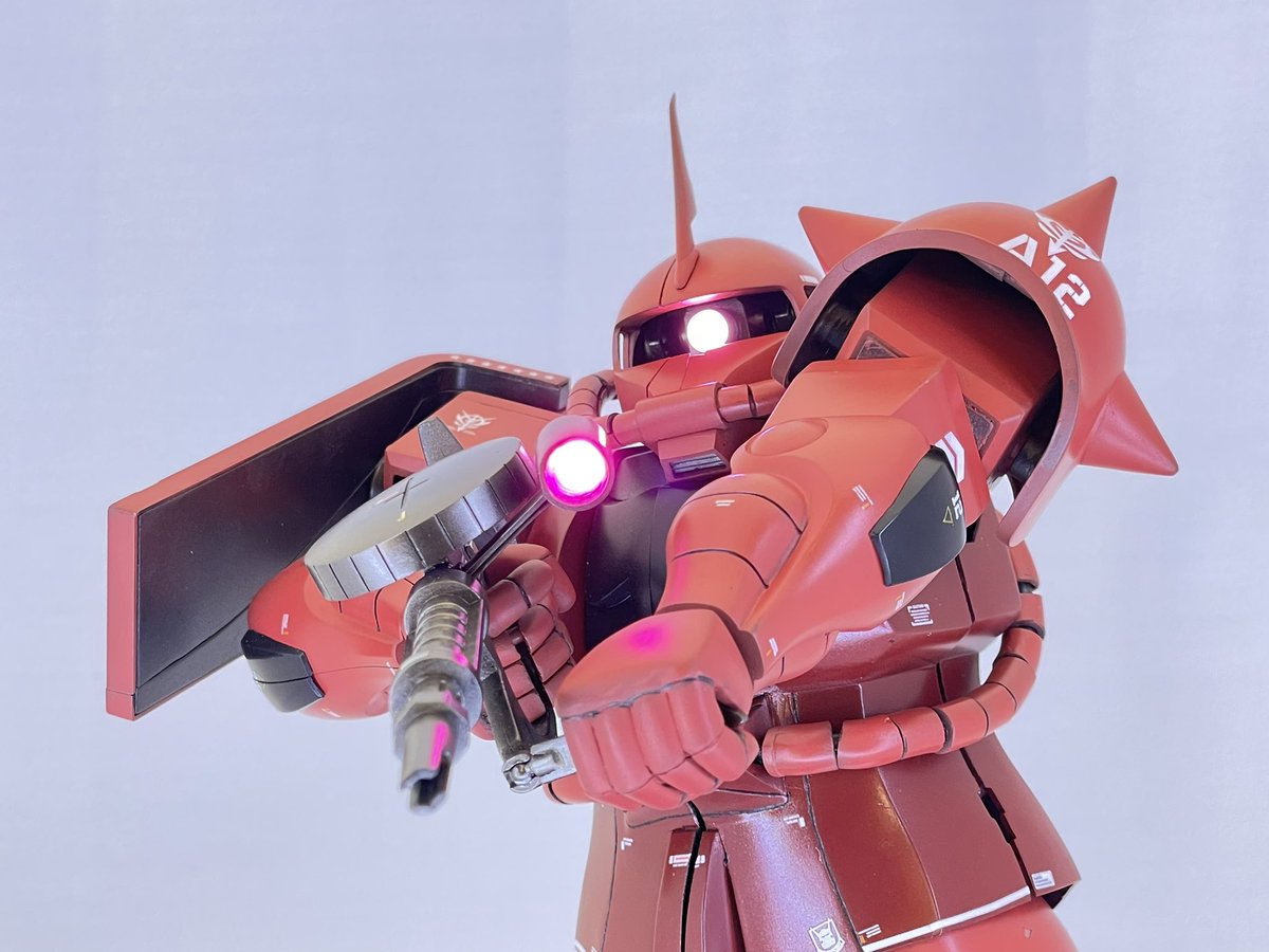 SPIRITUALHEART_'s tweet photo. 1／72メカニックシャアザク完成/
子供の頃いとこのおうちで見ていつか挑戦してみたいと思ってました^_^
#北海道プラモ部
#HPMC
#旧キット
#メカニックガンダム
#メカニックシャアザク
#ガンプラ https://t.co/ZcZPKs6fHX