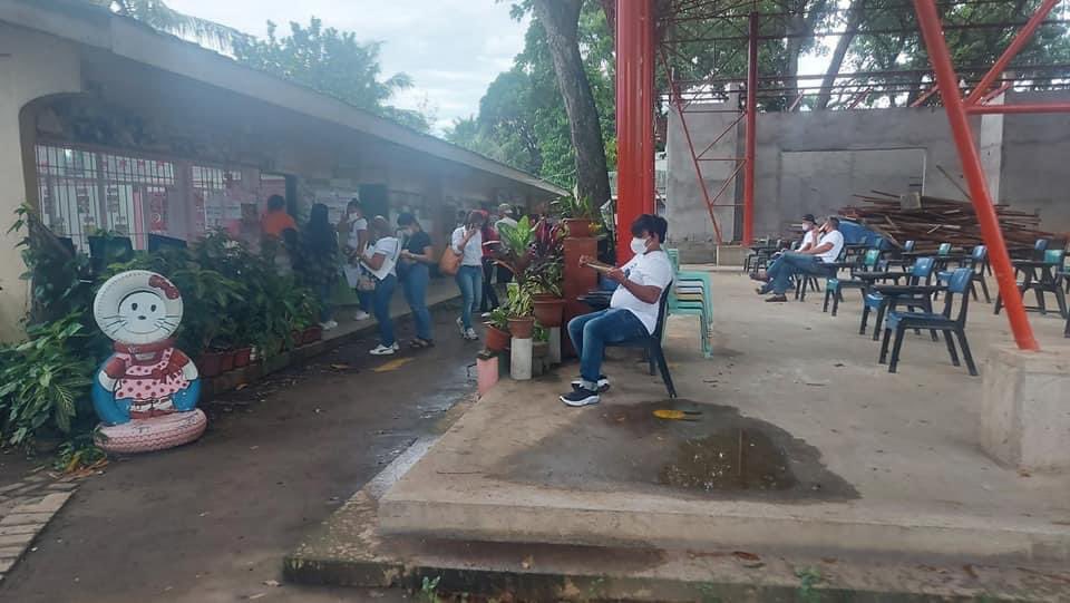cordsrx's tweet photo. Nagsugod na sa paglinya ang mga botante karong buntag alas 6:00 sa Consolacion Elementary School, Cagayan de Oro City alang sa 2022 National and Local Elections nga gipahigayon karong Mayo 9, 2022.
📸pia10

#CordsX
#CagayandeOro
#Halalan2022 
#HatolngBayan2022 
#VoteSAFEPilipinas https://t.co/4DsG3yggHr