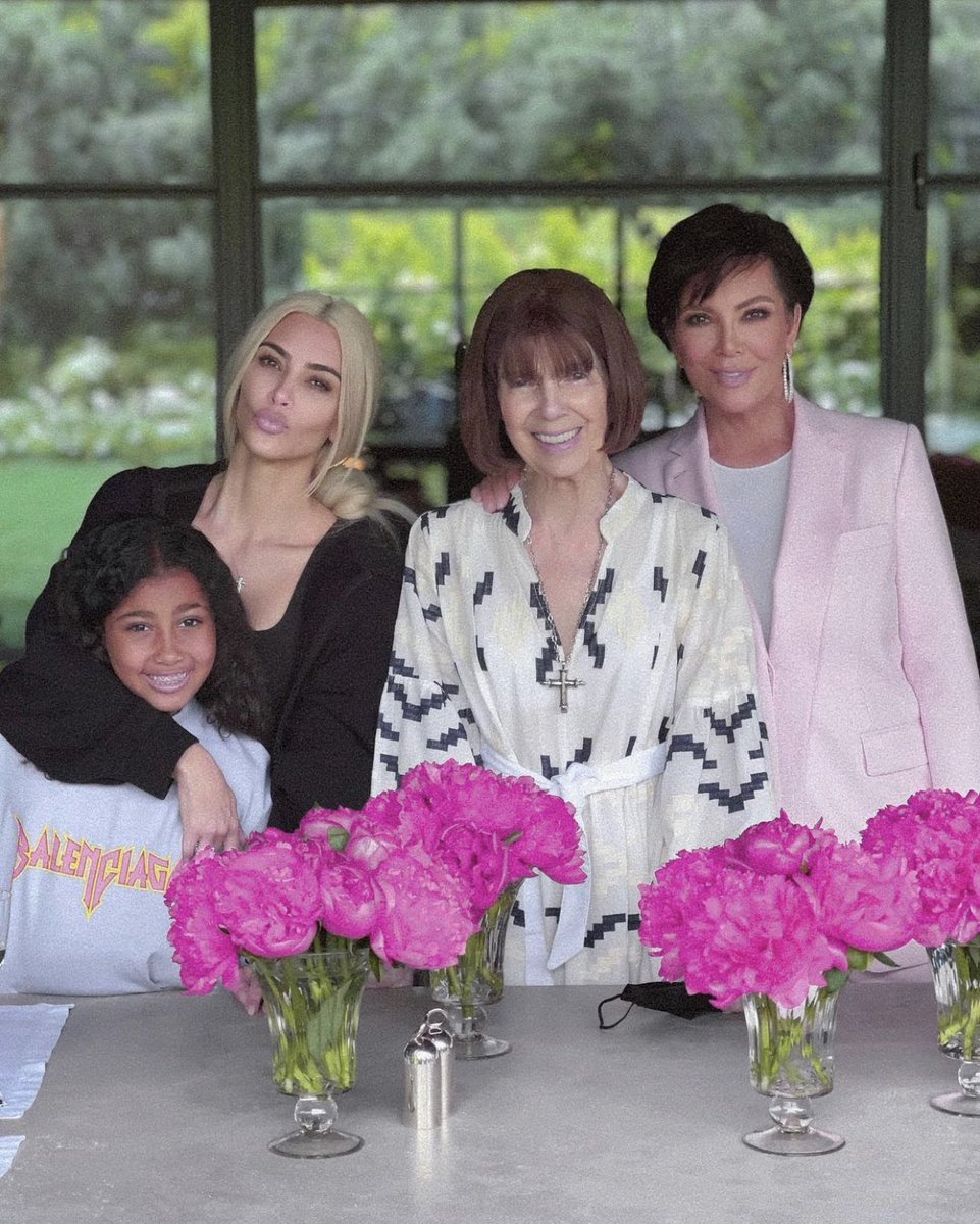 KimKardashian's tweet photo. Happy Mother’s Day to all of the amazing women who make the hardest job in the entire world look so effortless! You all inspire me every day 💕 https://t.co/7Vh47euzPc