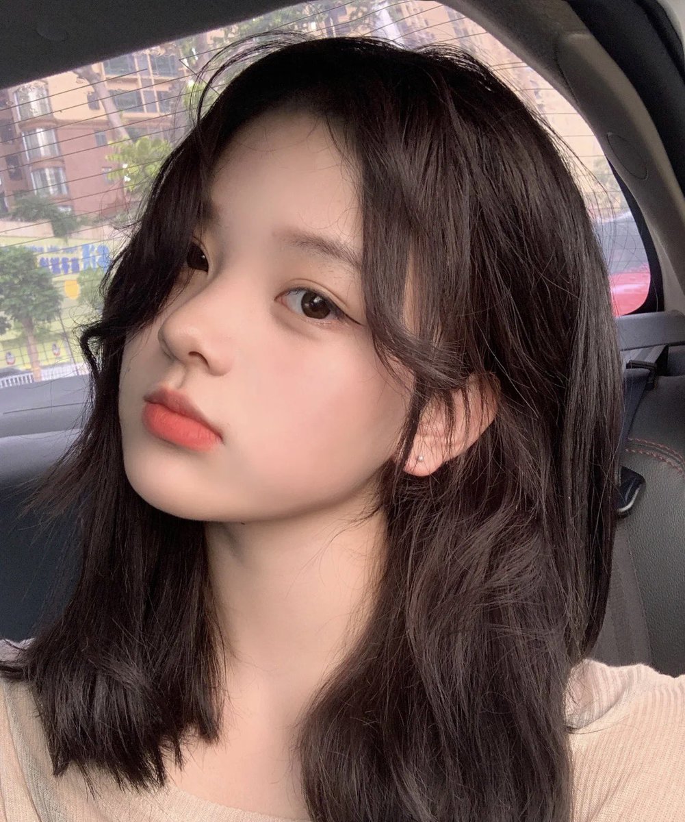 TrumanMonroe4's tweet photo. 这鬼天气心情都不好了，冒雨上班，还是来波晴天时的���片吧，愿大家天气差心情不差 #重庆 https://t.co/yWIlun0pwV