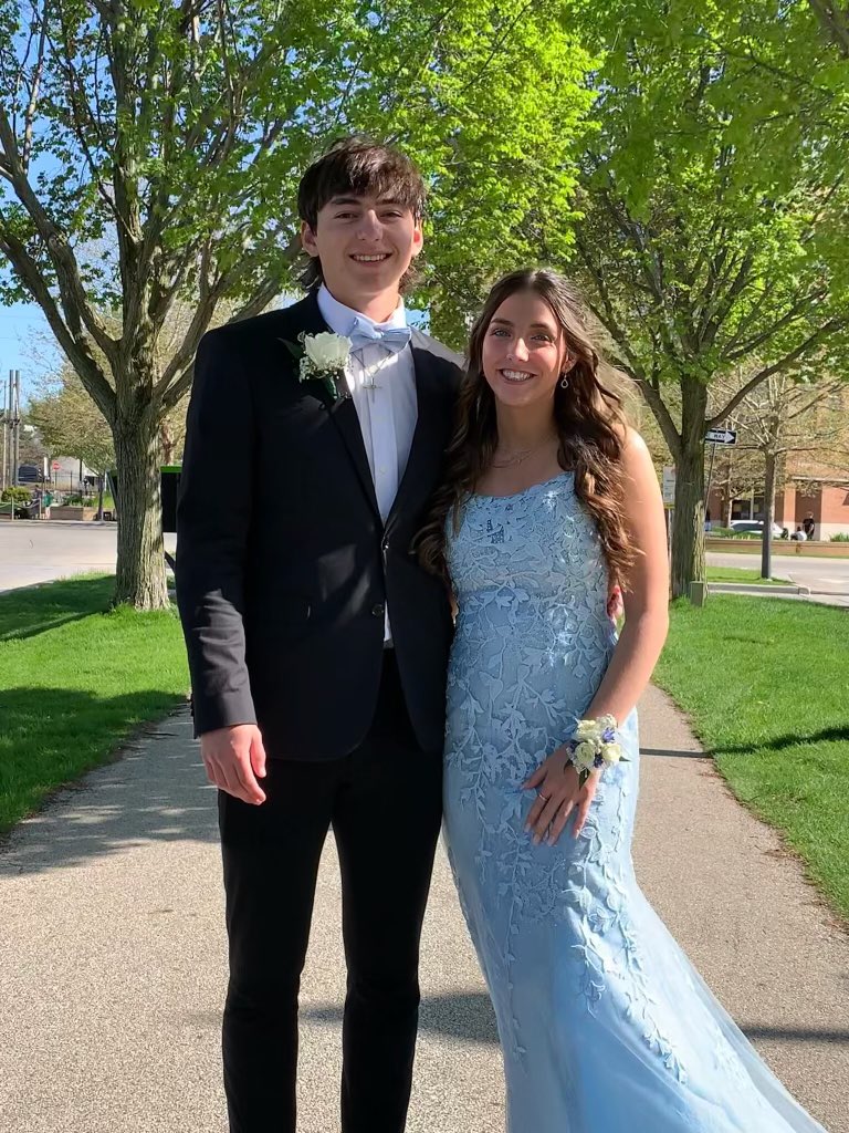 CoachClapp2025's tweet photo. Raider swag at PROM
😈⚾️😈⚾️😈
@zach_spidle @BraydenWindy @glovell2304 @Gagewolfe1 @reedbrennon @kryanstew https://t.co/sCcZJEgmyO