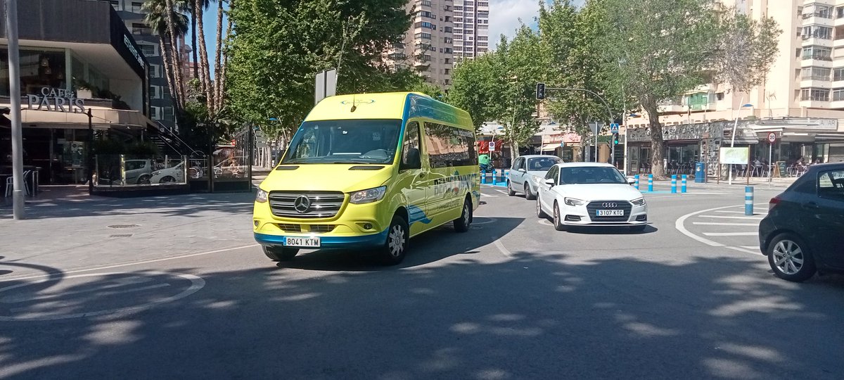 AutobusAlicante's tweet photo. #benidorm #furgonetamercedes #beniconnect #autocaresgrupobenidorm 

♻️ Empresa

Grupo Benidorm /  Beniconnect

🔄 Línea / Líne 

Discrecional

🚍🚍🚍 : 

101 

🚌🚌🚌 : 

Furgoneta Mercedes Benz Sprinter autocuby

@AGrupoBenidorm
@Beniconnect
@AutoCUBY https://t.co/8oDEk8rWZH