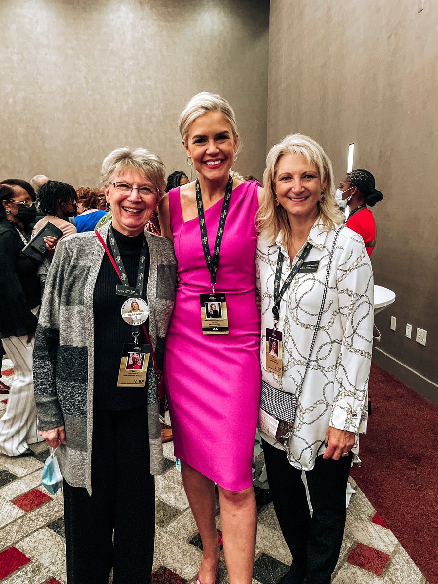Miss Minnesota tweet media