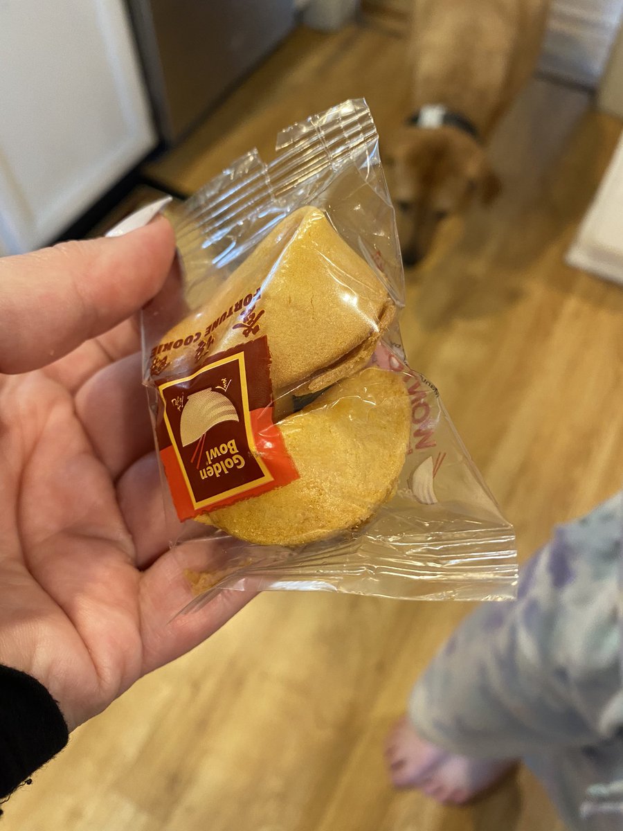 kellsox519's tweet photo. Twin Fortune cookies. #doublefortune https://t.co/CjBHrmPxJL