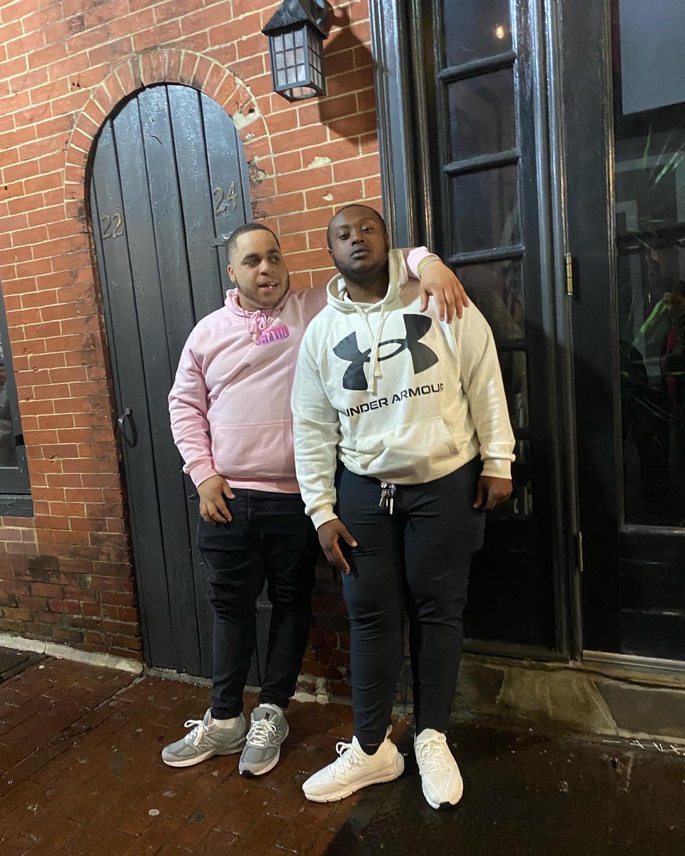 cnm3__'s tweet photo. I do 100 for my dawgs, ain’t worried bout the time 🖤 #KobeYear #LLDOC https://t.co/ZUKZ57VTNx