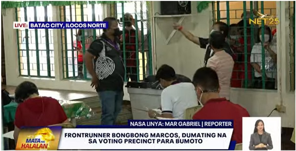NET25TV's tweet photo. BBM ,kasalukuyang pumipila para mai-feed ang kaniyang balota sa vcm. #NET25MataNgHalalan https://t.co/dsbwjIgloX