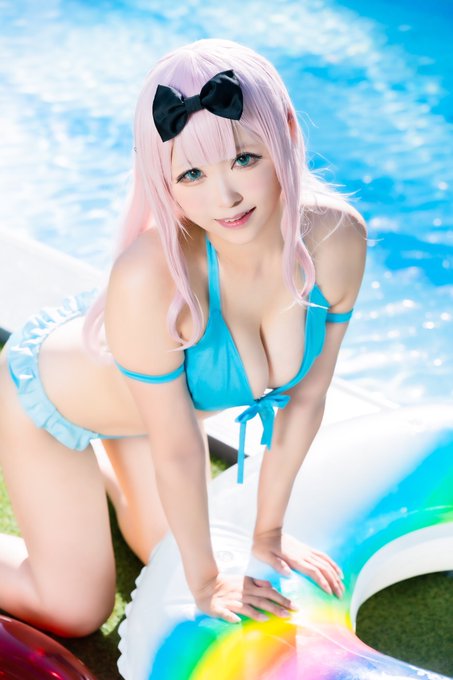 Twitterのコスプレ画像15