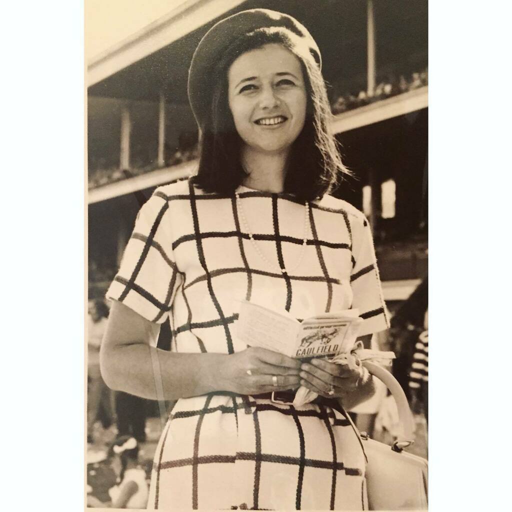 carolyndavis's tweet photo. Happy Mother’s Day Mum! Feels like about this long since I’ve seen you x @margaretrogers3477 https://t.co/OLfRD6a9qx