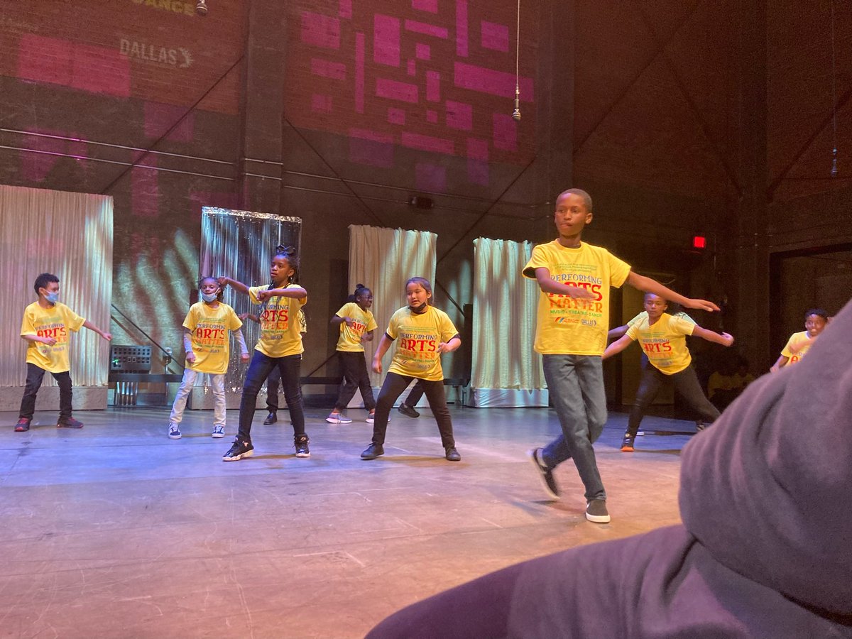 Mark Twain School for the Talented & Gifted tweet media