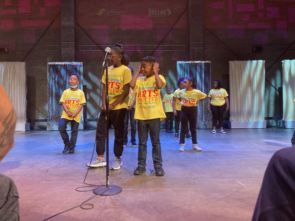 Mark Twain School for the Talented & Gifted tweet media