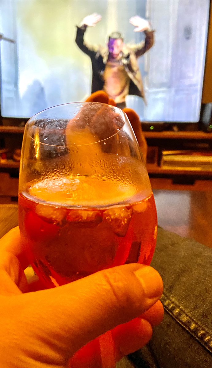 MrSmithARG's tweet image. Domingo de AA y #ElMarginal5 Uds bien?