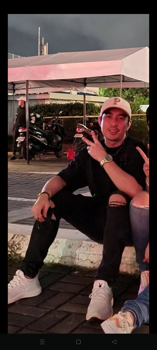 DadBudsPh's tweet photo. #AlterManila #Sexy #BiggieTop #gymlife #AlterGym #AlterQC #AlterRizal #AlterMakati #AlterPasig #AlterKalookan #Tripper #Follow  #AlterMandaluyong #AlterOrtigas #TopSarap #BortaRap #BorTOP #Daks #OnlyFans #SarapNgPinoy #AlterHunk #Grindr #AlterBulacan #AlterPasay #Just4fans https://t.co/9PTIJ4yviC
