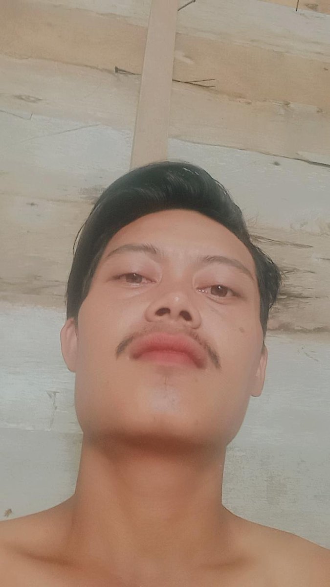 Fatner12's tweet photo. Banyak begadang😊😊 https://t.co/49U8YZA2te