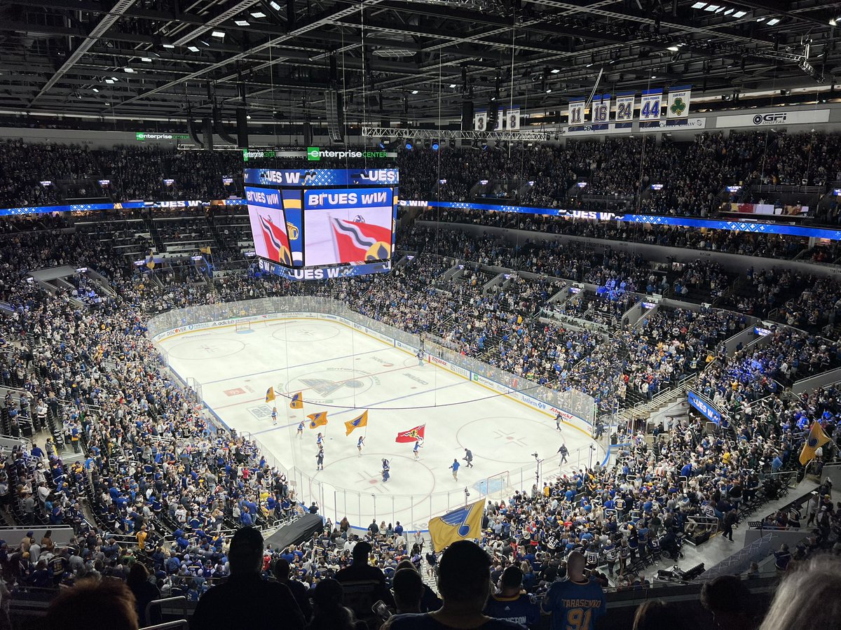 First ever hockey game was a huge success