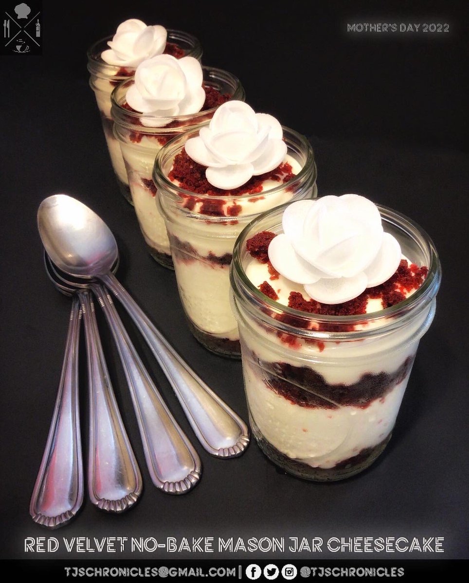 TJsChronicles's tweet photo. The Red Velvet No-Bake Mason Jar Cheesecakes pay tribute to the ladies in my life &amp; all those Moms out there being honored on their special day.

#GoodEats #ItsAGoodThing #MothersDay #RedVelvet #WhiteChocolate #MasonJars #RedVelvetCheesecake #Cheesecake #Dessert #TJsChronicles https://t.co/fEUw8TML4m