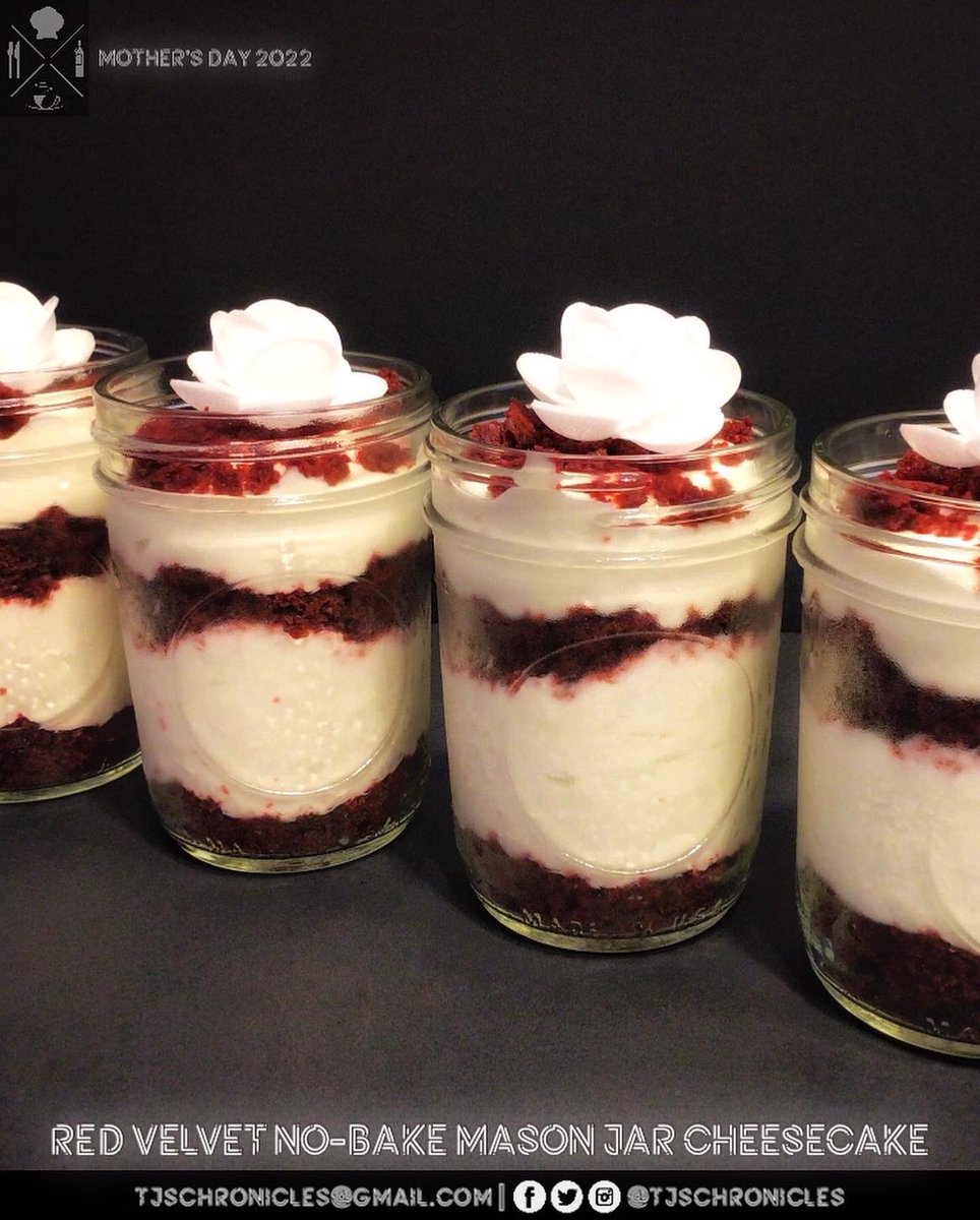 TJsChronicles's tweet photo. The Red Velvet No-Bake Mason Jar Cheesecakes pay tribute to the ladies in my life &amp; all those Moms out there being honored on their special day.

#GoodEats #ItsAGoodThing #MothersDay #RedVelvet #WhiteChocolate #MasonJars #RedVelvetCheesecake #Cheesecake #Dessert #TJsChronicles https://t.co/fEUw8TML4m