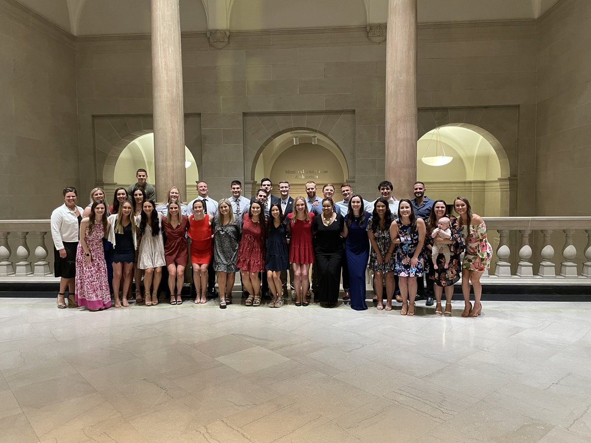 DrPhil_UDdpt's tweet photo. “Neither you nor the world knows what you can do until you have tried." #ralphwaldoemerson Honored to walk along side these amazing people. Congratulations #UDDPT Class of 2022” #proUD https://t.co/92wYvomO8d
