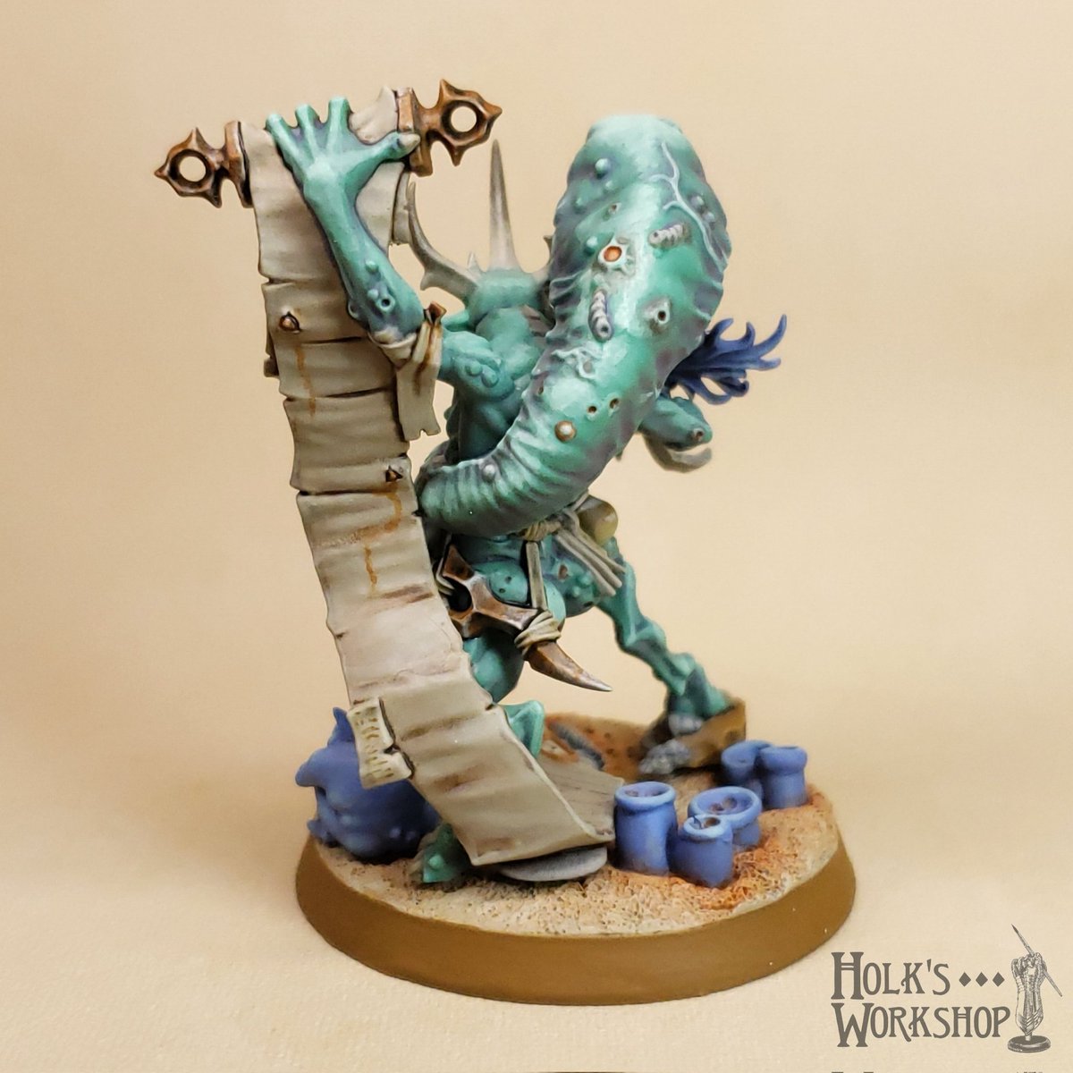 holks_workshop's tweet photo. My entry for the Warped Painting Challenge at my local Warhammer in Bridgeville, PA. I took second place but only missed the top by one vote! It was a tight race and there were so many awesome entries. I could only use the 6 colors shown. #WarhammerCommunity
@WarComTeam https://t.co/XISDjbb3RI