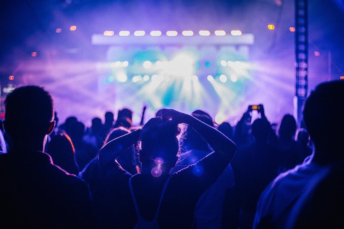 catharsisfest's tweet photo. "Dance is a place where you can practice everything about being human — Taking care, recognizing your own strengths, understanding and appreciating differences in others." 

Get yours now and join us on this experience. https://t.co/8qr4N2cGIR

#CatharsisFestival https://t.co/F5tlqgdctA