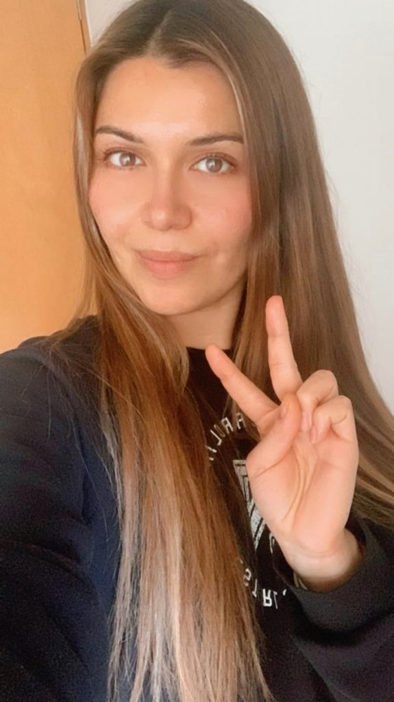 TupsicologaDay's tweet photo. ¡Levanten la mano todos los que aún escuchan música 60, 70, 80 y 90 en pleno 2022! 🙋🏻‍♀️❤️🎸 https://t.co/CUFz52Pk4r