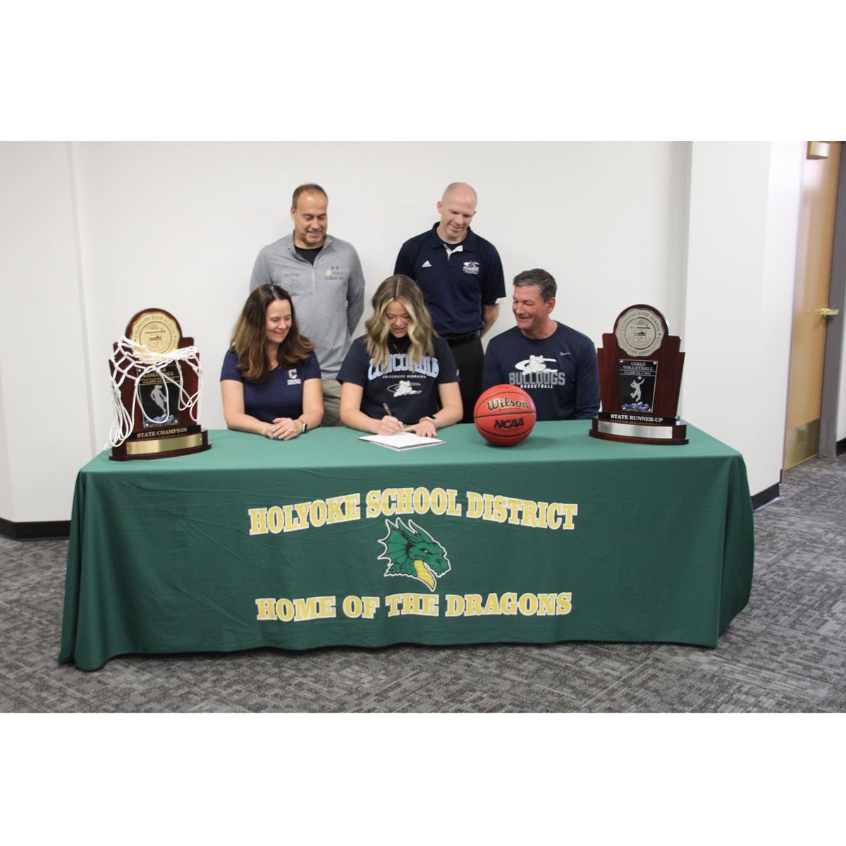 Kristin Vieselmeyer tweet media