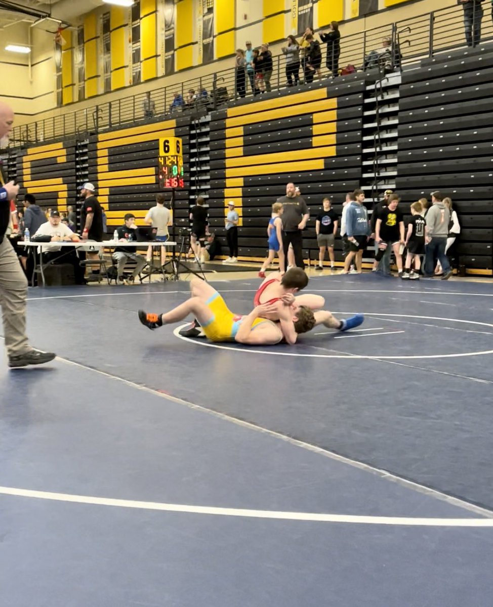 dusey73's tweet photo. This dude earned 3rd place in Greco State and qualified for Fargo! Good way to follow up getting 5th in Freestyle yesterday. Very proud of him!
#pack732 #biggame #wiltonIA #fargobound
@JordanDusenbery https://t.co/MJLZjlZanu
