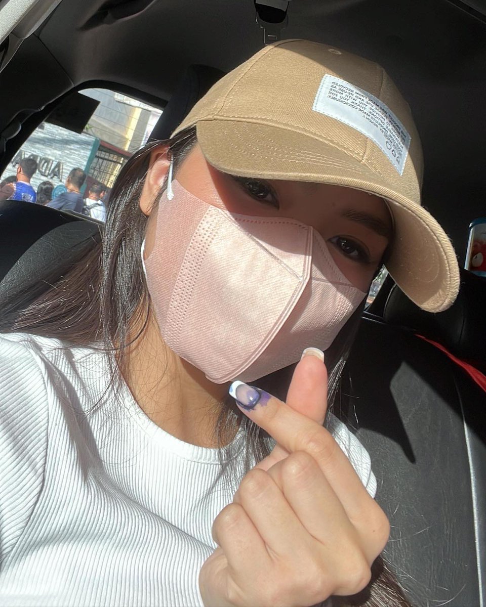francinecarreld's tweet photo. Kung ano man ang maging desisyon at gawin natin ngayon ay ang hinaharap ng kinabukasan. https://t.co/sFkBFVgrhQ