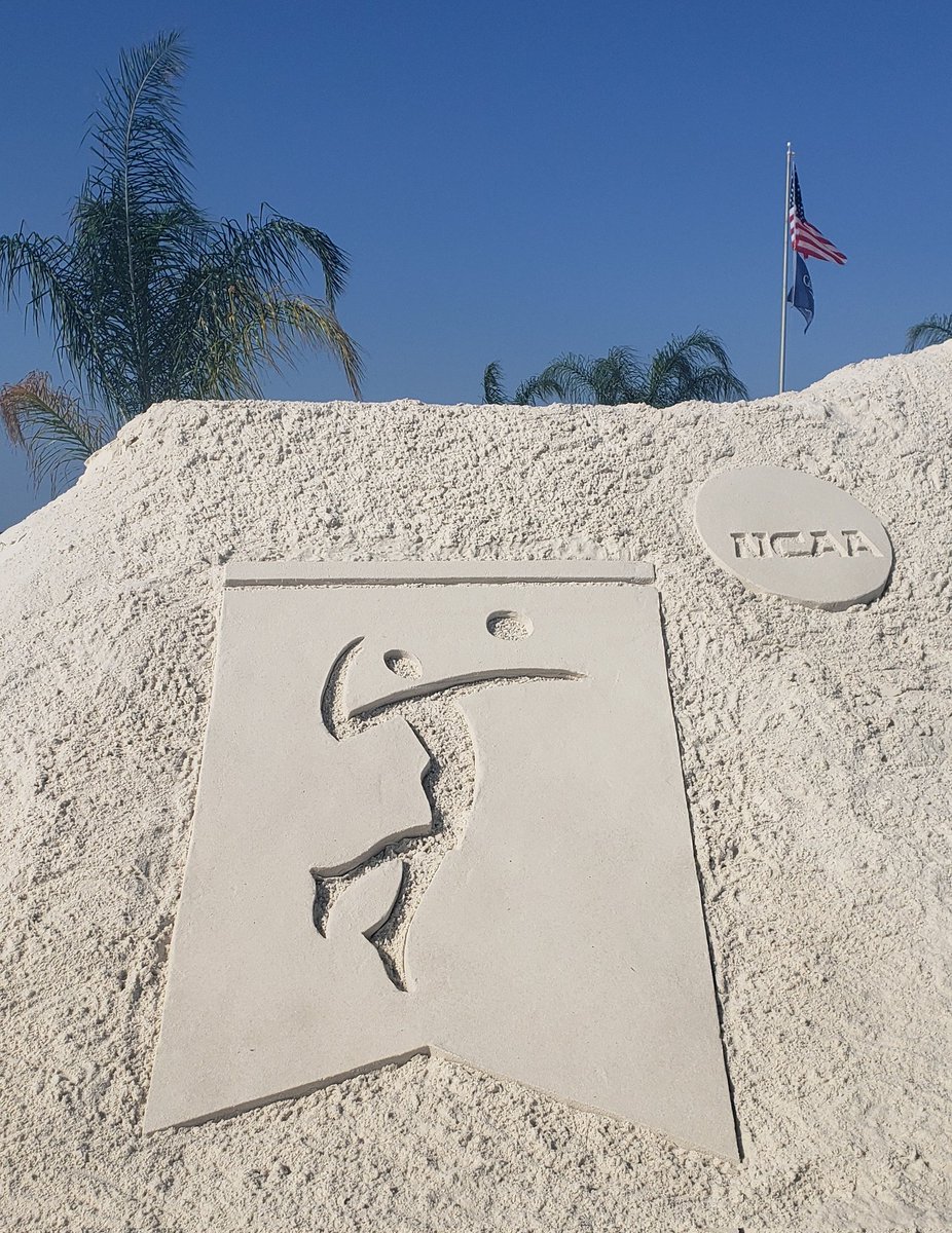TheSandLovers's tweet photo. Congrats to #USC 
NCAA Beach Volleyball Champs!
#NCAABeachVB https://t.co/CkCVULHOM5