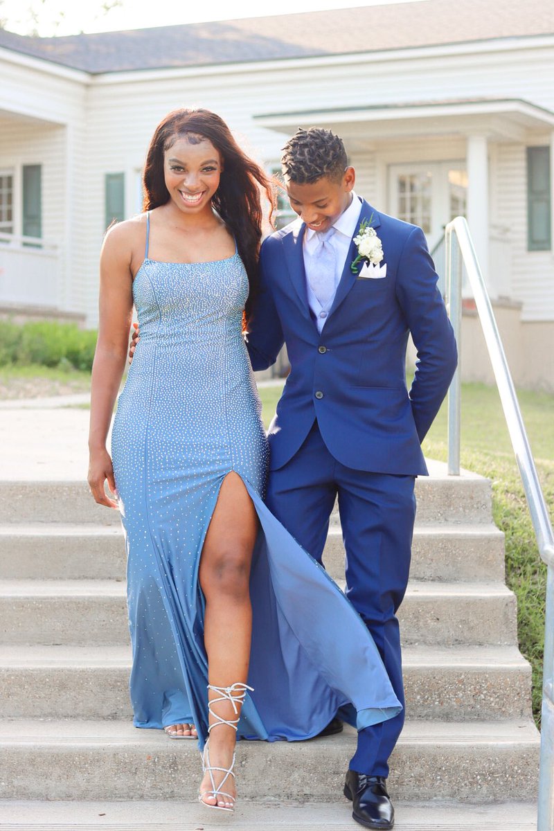 lainesjohnson's tweet photo. Just showing off my successful and high school graduate of a brother, Prom King and Queen and my own photography all at once🤍 https://t.co/3kYwrDgTOV