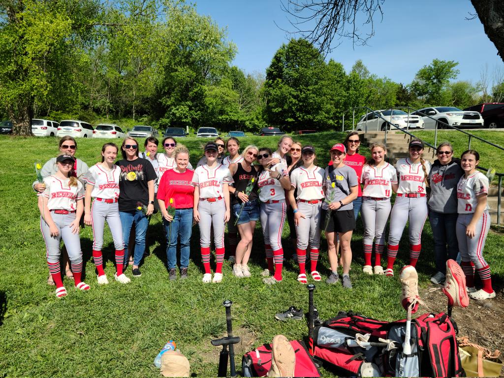 Rebels Softball 07-Dewert tweet media