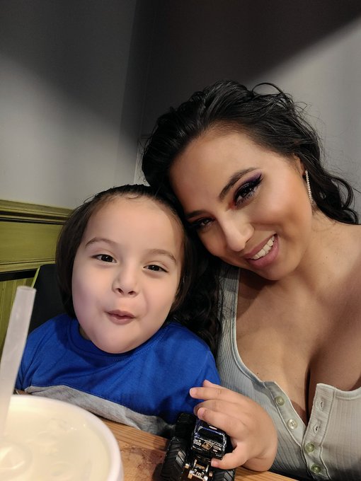 Happy Mother's day!!! Mine has been amazing thanks to my wonderful husband @Menace817 and my sweet boys<a href="/tag/ma"class="tags"><span>#ma</span></a><a href="/tag/mothersday"class="tags"><span>#mothersday</span></a><a href="/tag/family"class="tags"><span>#family</span></a><a href="/tag/mommy"class="tags"><span>#mommy</span></a><a href="/tag/boys"class="tags"><span>#boys</span></a><a href="/tag/happymothersday"class="tags"><span>#happymothersday</span></a>