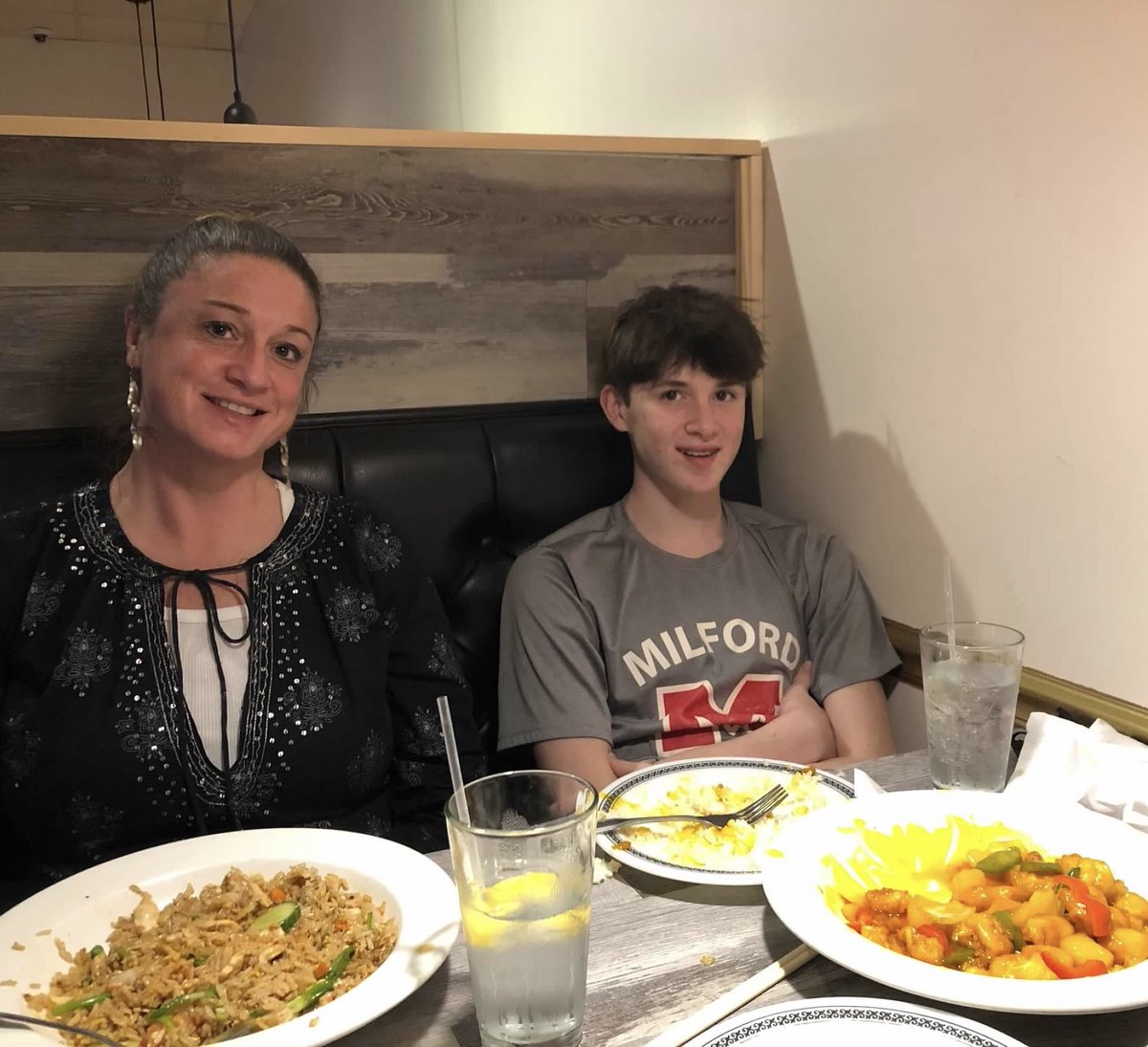 VollmanB24's tweet photo. Happy Mother’s Day to my fun loving mom who’s always pushing me to be a better person! #MothersDay #MothersDay2022 https://t.co/TzCFL22hyk