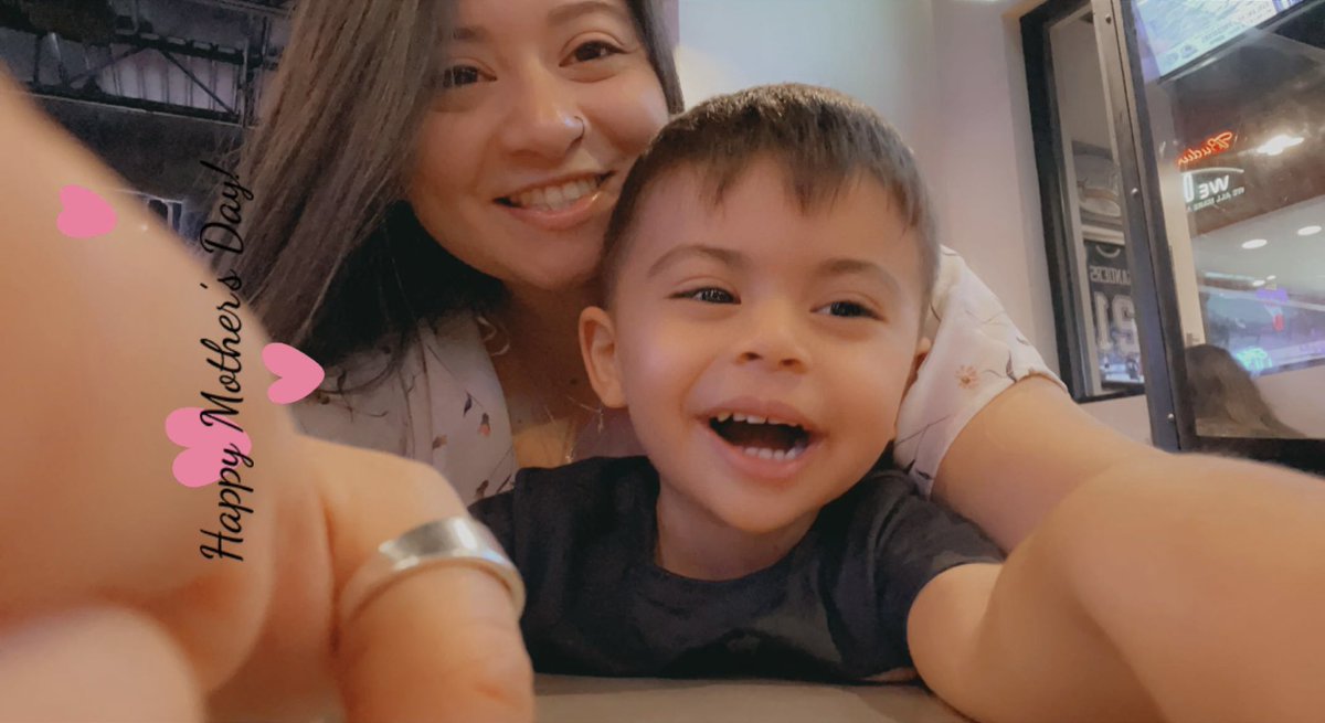 rosssieee7's tweet photo. Happy Mother’s Day 🤍 https://t.co/HQZD9Topiu