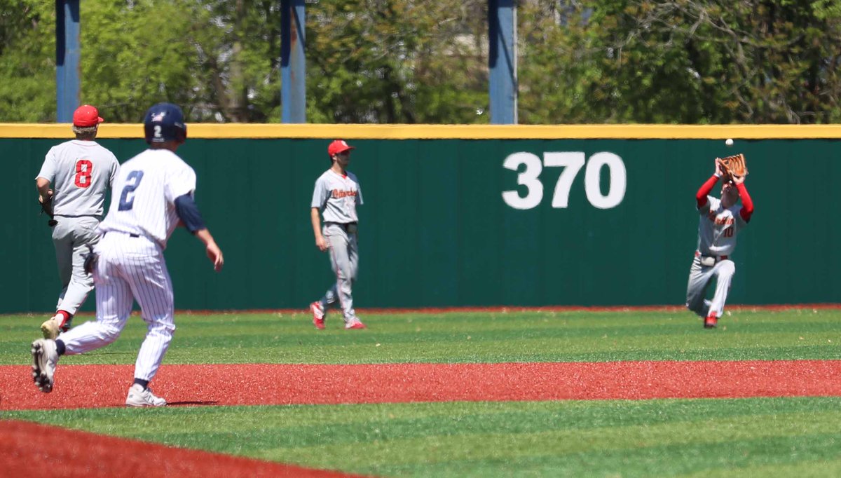Ott_Athletics's tweet photo. Entering Sunday, No. 1-ranked Marietta had only lost three games all season... But the Cards just beat the Pioneers twice in seven hours, taking the opener 7-3 and then using a ninth-inning rally to claim the rematch 11-8. Full recap from a wild afternoon: https://t.co/KMw6OAXg2u https://t.co/2b9EgGqNXb