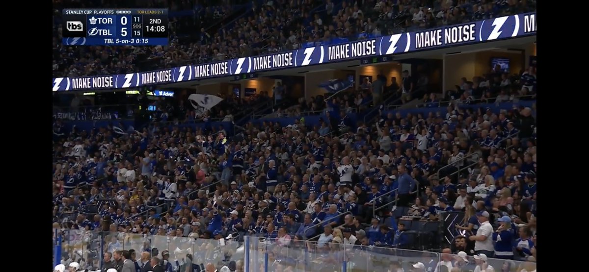 zsmithhh tweet media