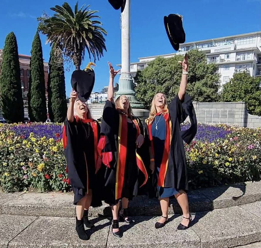 Anna Boss tweet media