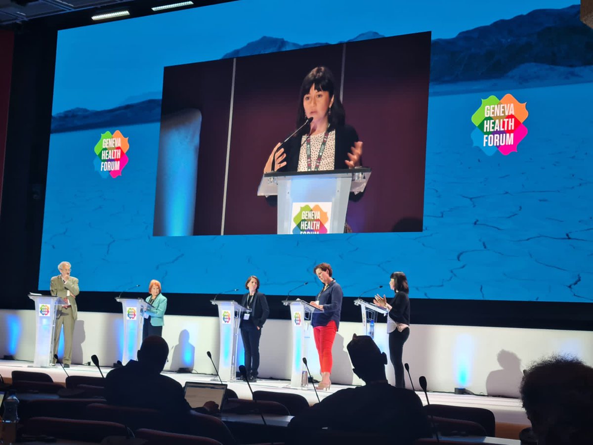 NataCediel's tweet photo. The importance of co-designing top-down and bottom-up #OneHealth initiatives is key for the implementation of the concept. Thank you to the #OSHforum One Sustainable Health Forum on bringing this great Panel to the Geneva Health Forum. #onehealth #sustainablehealth #GHF #OHHELP https://t.co/hKn12NSNY9